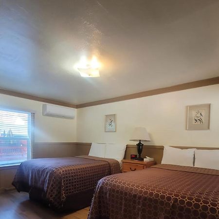 Kernville Inn Екстер'єр фото