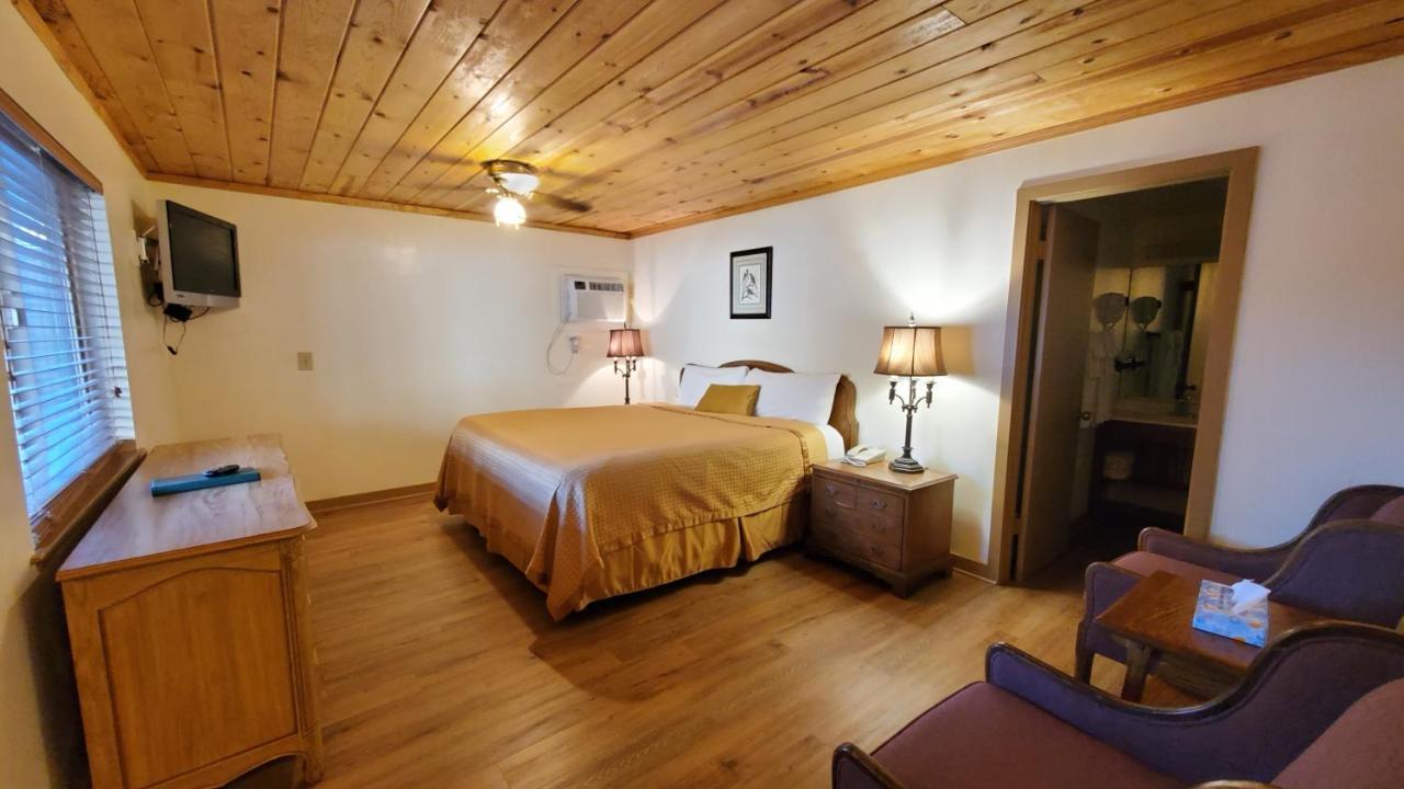 Kernville Inn Екстер'єр фото