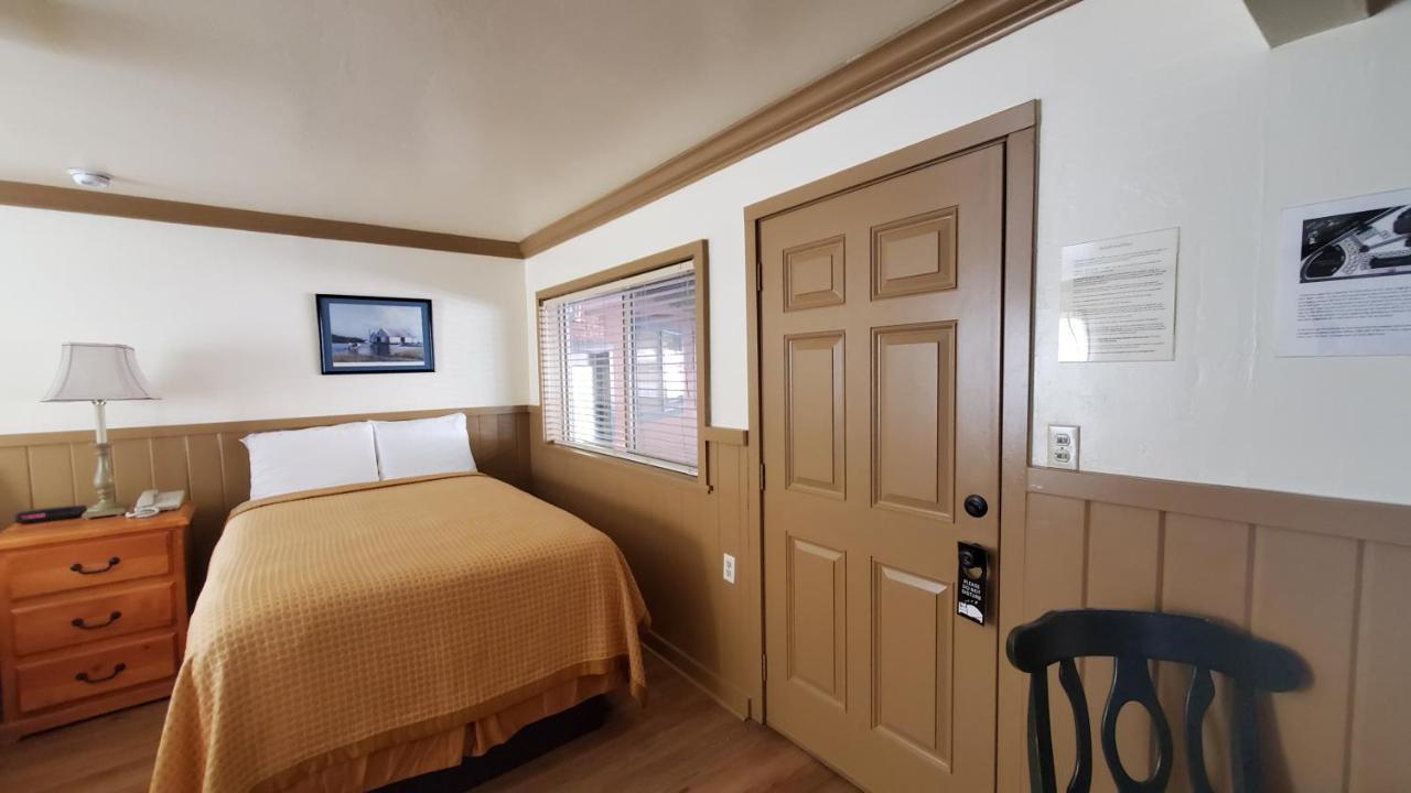 Kernville Inn Екстер'єр фото