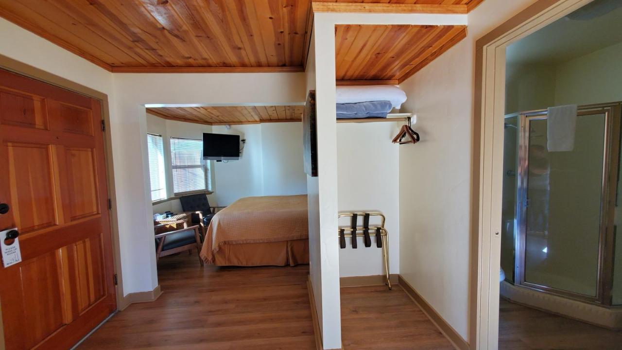 Kernville Inn Екстер'єр фото
