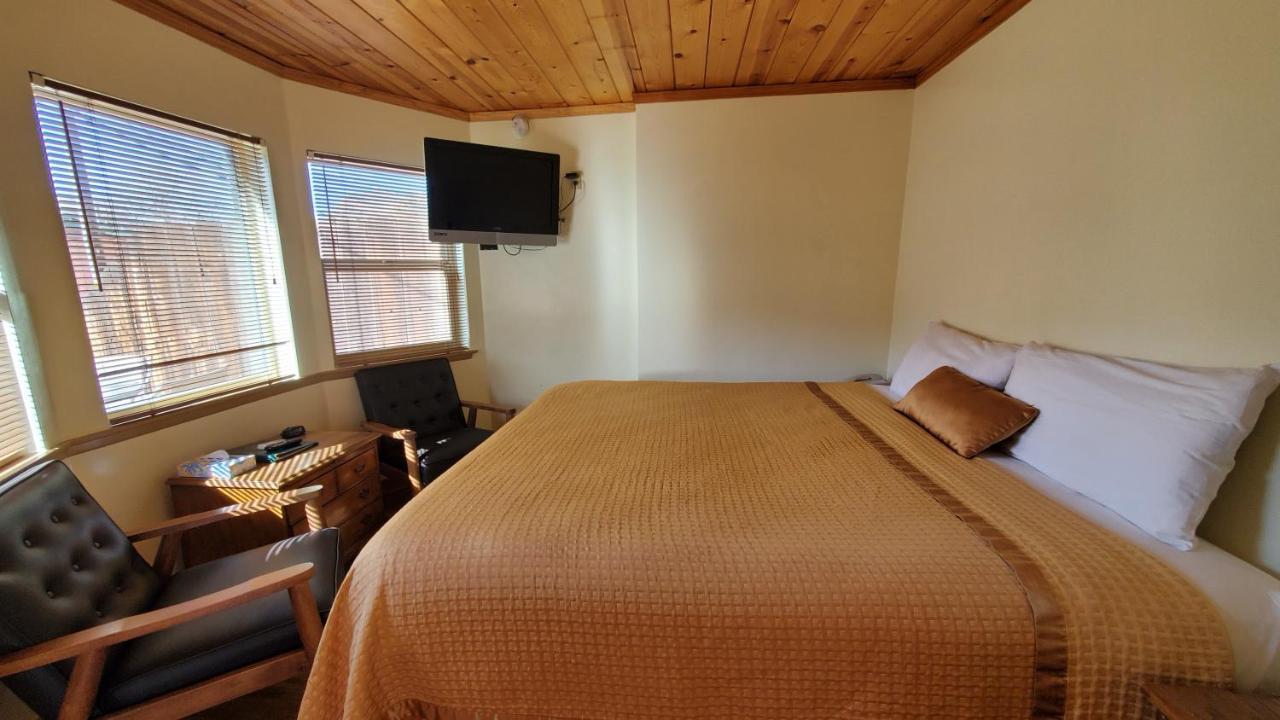 Kernville Inn Екстер'єр фото
