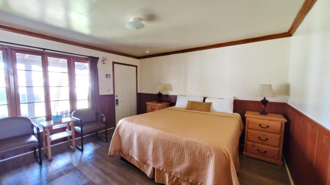 Kernville Inn Екстер'єр фото